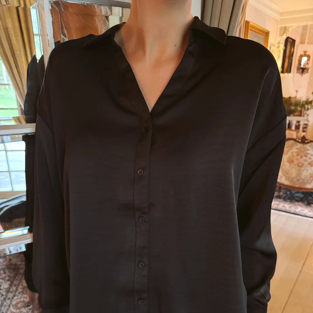 VMMIRO Shirt - Black